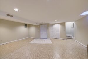 23528Woodshire20