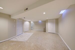 23528Woodshire23