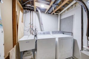 23528Woodshire25