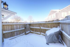 23528Woodshire33