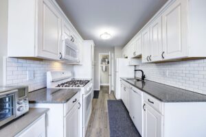 23528Woodshire38