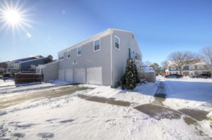 23528Woodshire46