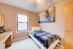 2824Roundtree12