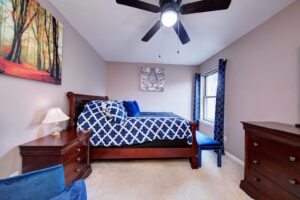 2824Roundtree17