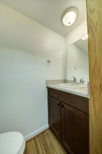 2824Roundtree35