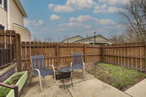 2824Roundtree43
