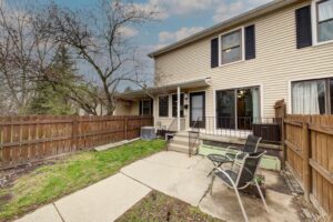 2824Roundtree44
