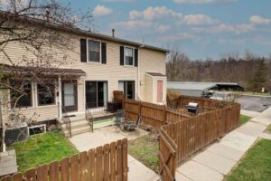 2824Roundtree50