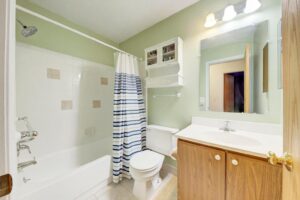 2824Roundtree9