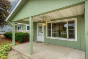2589Hearthside2
