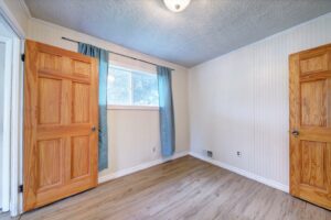 2589Hearthside31