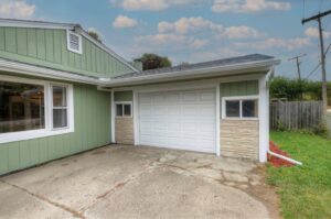 2589Hearthside37