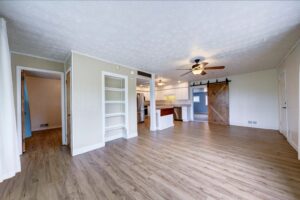 2589Hearthside4