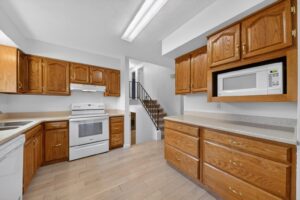 10311Warner15