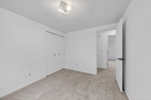 10311Warner30