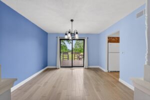 10311Warner9