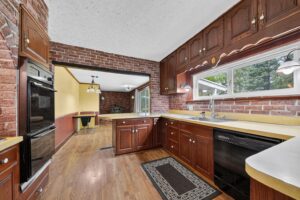 15610Arnold32