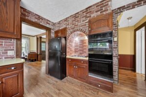 15610Arnold34