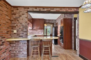15610Arnold36